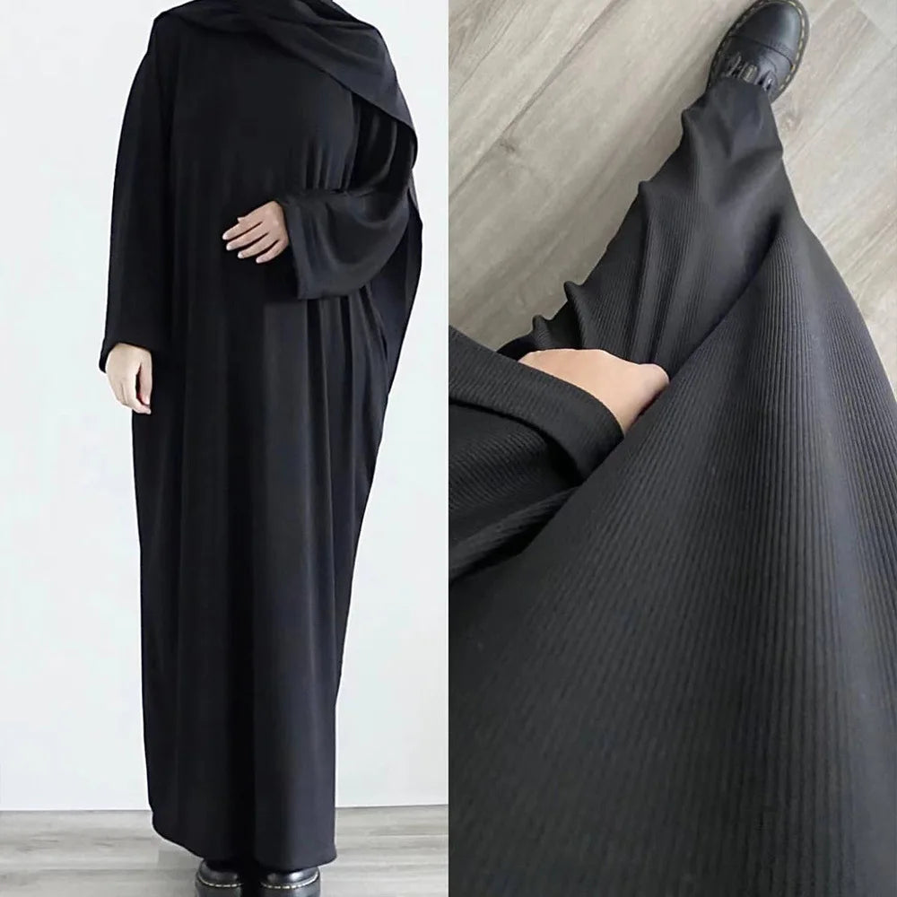 فستان محبوك، عباية