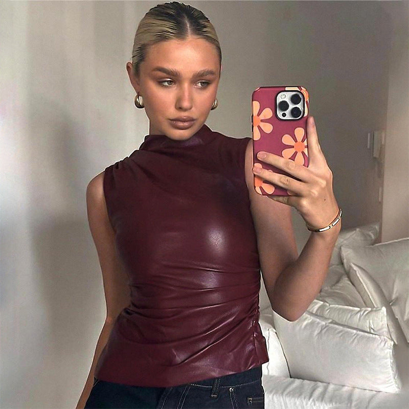 New leather pile collar sleeveless blouse