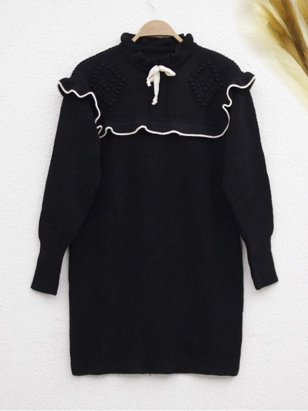 Ruffled Collar Laced Knit Tunic