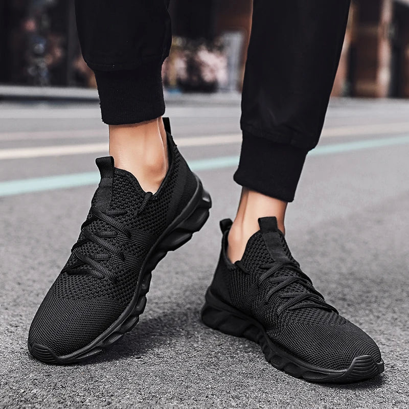 Men's casual sports shoes, breathable summer light sneakers