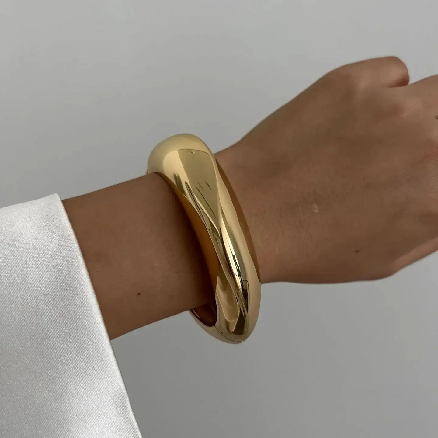 Vintage Hip Hop Cuff Bangles – Punk Metal Bracelets for Women & Men