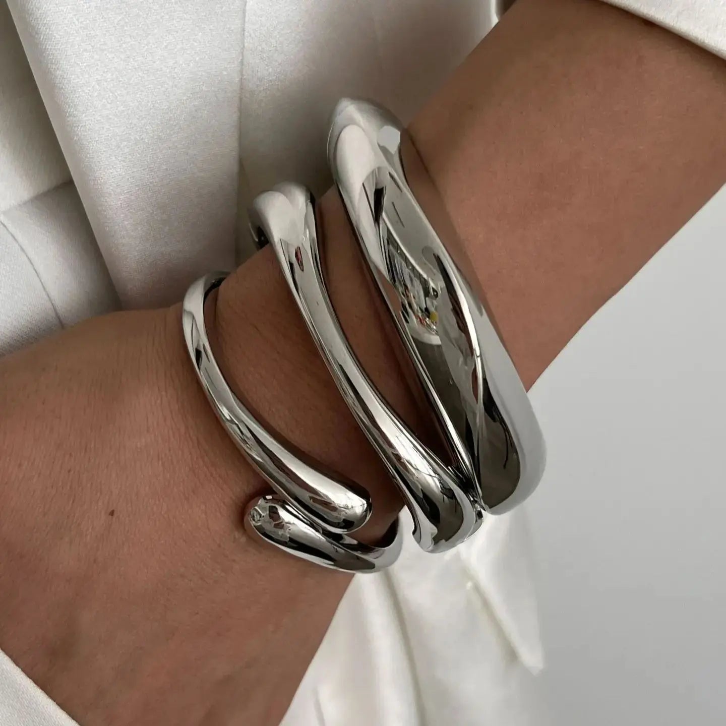 Vintage Hip Hop Cuff Bangles – Punk Metal Bracelets for Women & Men