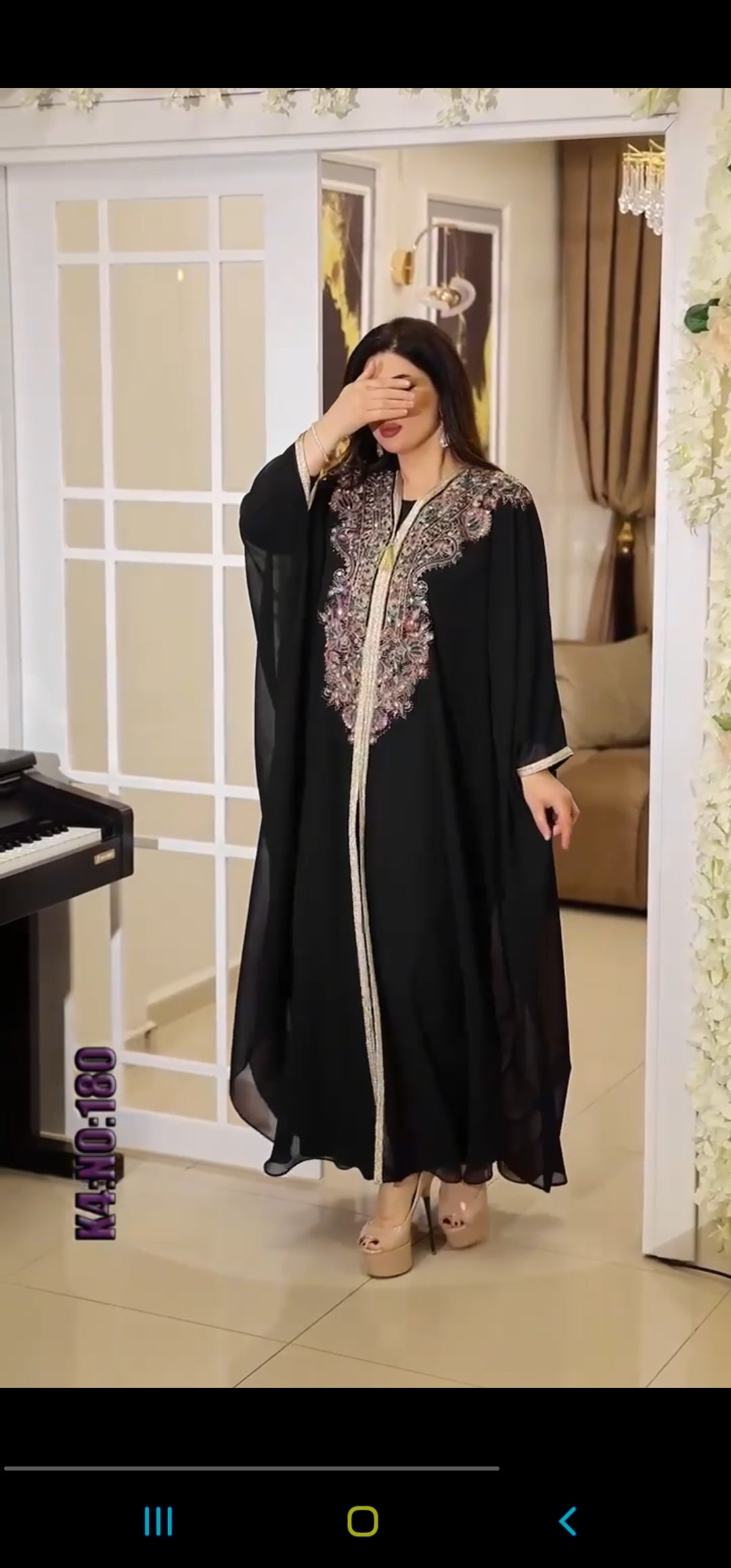 Two pieces, Abaya